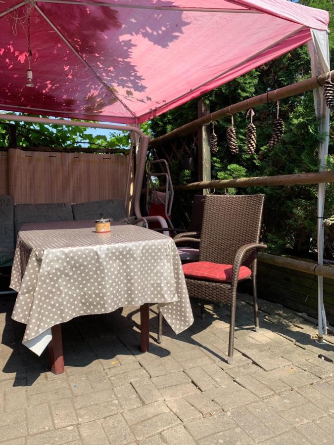 Tififi Jak Na Wloskiej Prowincji Pobierowo Exterior photo