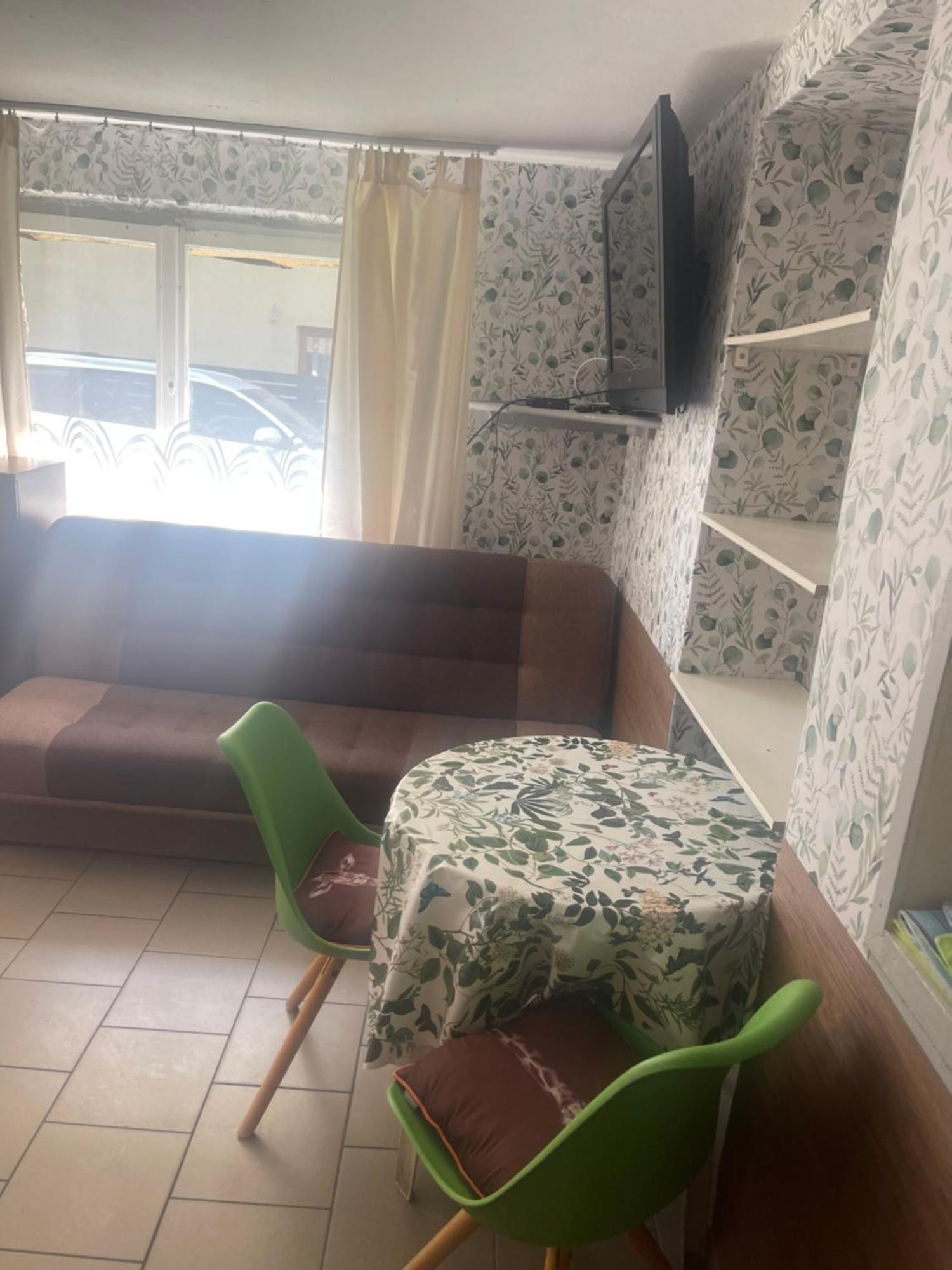 Tififi Jak Na Wloskiej Prowincji Pobierowo Exterior photo
