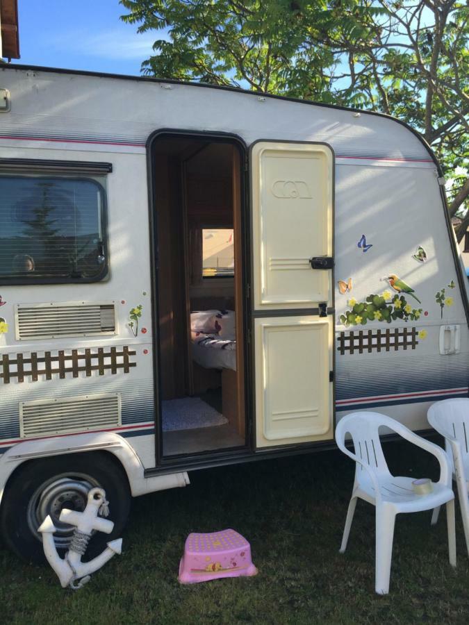 Tififi Jak Na Wloskiej Prowincji Pobierowo Exterior photo